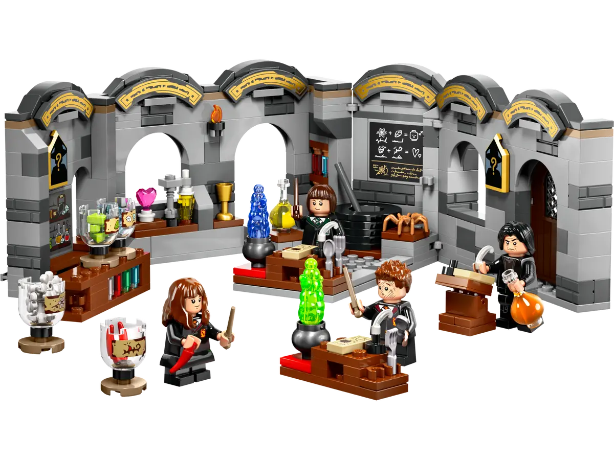 Конструктор LEGO  Hogwarts™ Castle: Potions Class (76431)