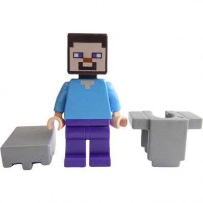 Steve in Flat Silver Helmet and Armor (min013)